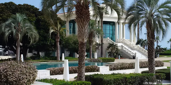 Luxury Hotel